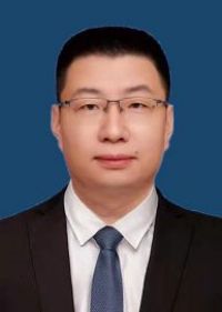 杨严伟