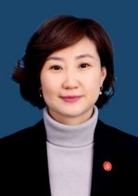 秦峥嵘